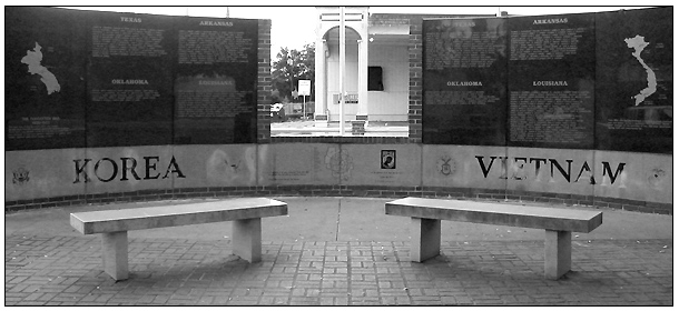 korean/vietnam memorial